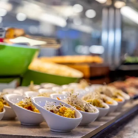 Sagitario Princesa Playa Resort 4*